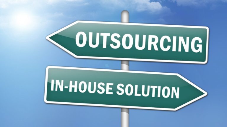 Lee más sobre el artículo Outsourcing, una carta que deberías estar dispuesto a jugar